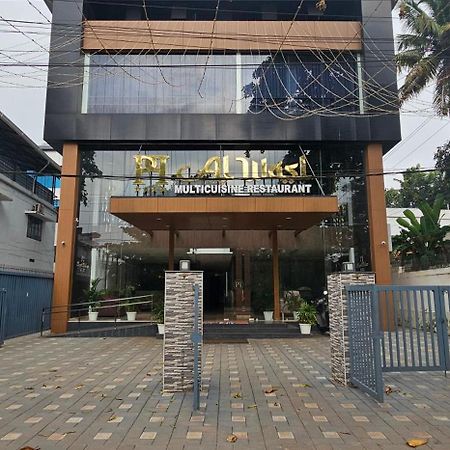 Pearl Palace Attingal 외부 사진