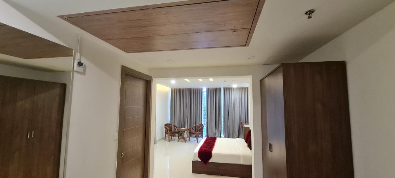 Pearl Palace Attingal 외부 사진