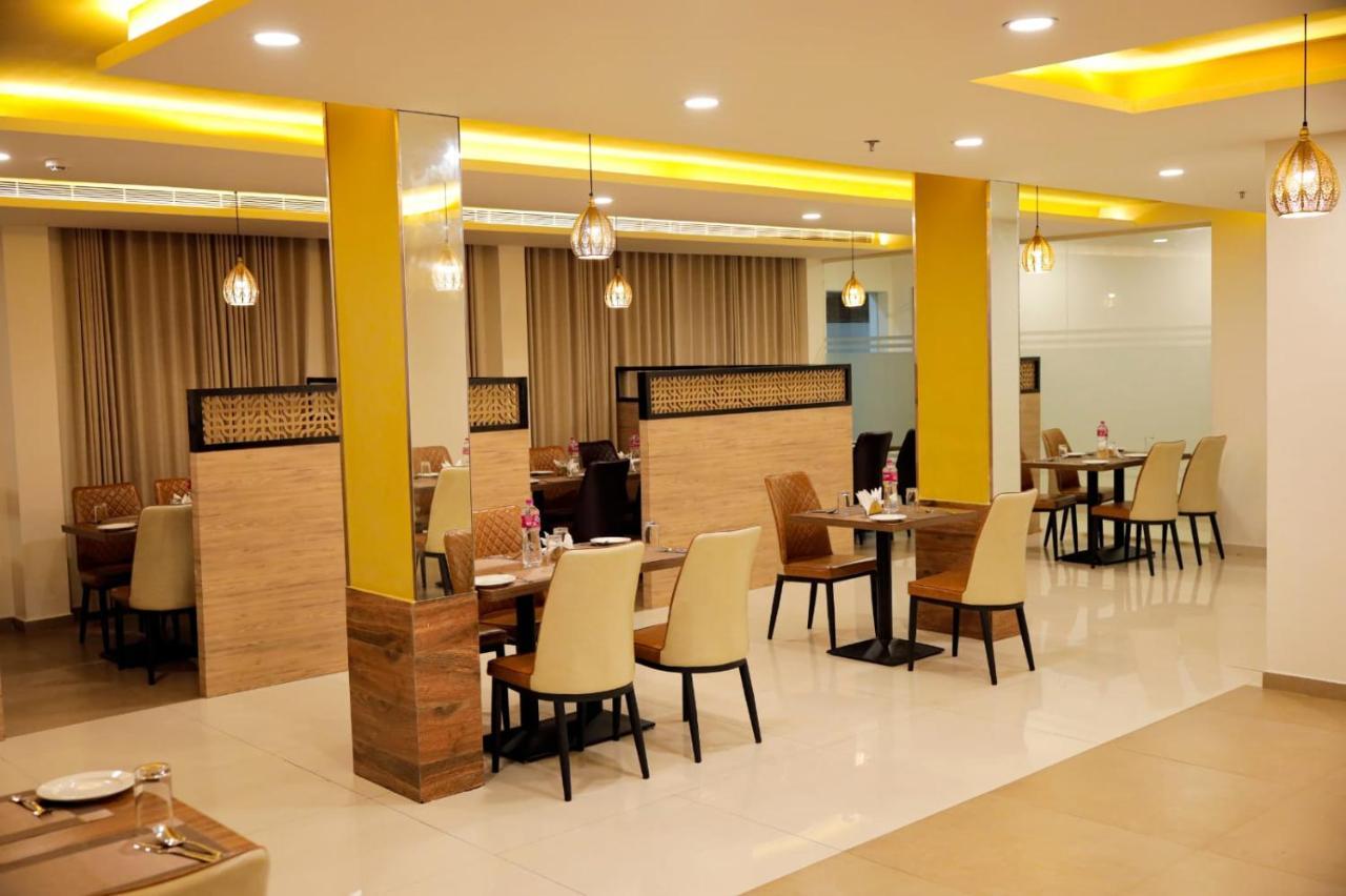Pearl Palace Attingal 외부 사진